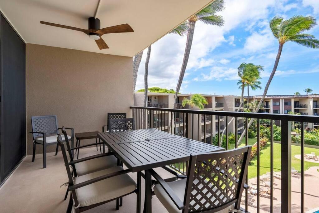 Ferienwohnung Hale Ono Loa 403- Top Floor, Ocean View, & Complete Modern Remodel Kahana Exterior foto
