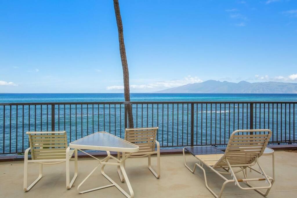Ferienwohnung Hale Ono Loa 403- Top Floor, Ocean View, & Complete Modern Remodel Kahana Exterior foto